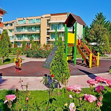 شقة комплекс Sunny Fort *
